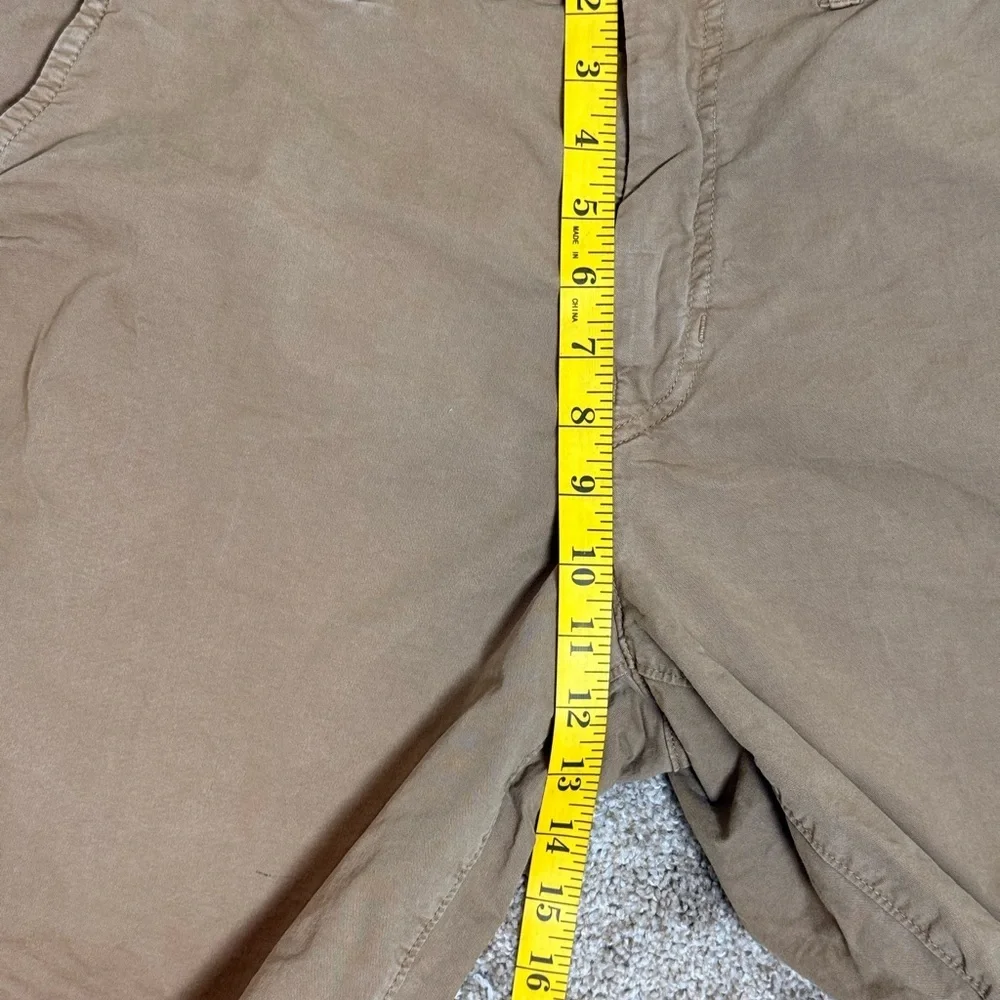 American Eagle Outfitters Men's Sz 33 Khaki Shorts